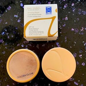 Jane Iredale Amazing Base Loose Mineral Powder. Latte (2) and Golden Glow (1).